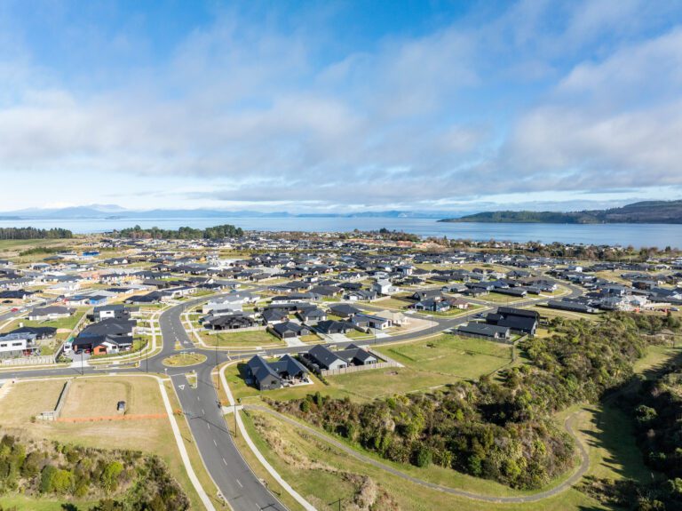 Ngā Roto Estate – Taupō 3